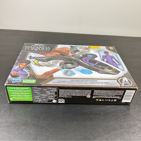 Black Panther Wakanda Forever Vibranium Blast Sunbird Playset with Shuri Marvel - Picture 5 of 13